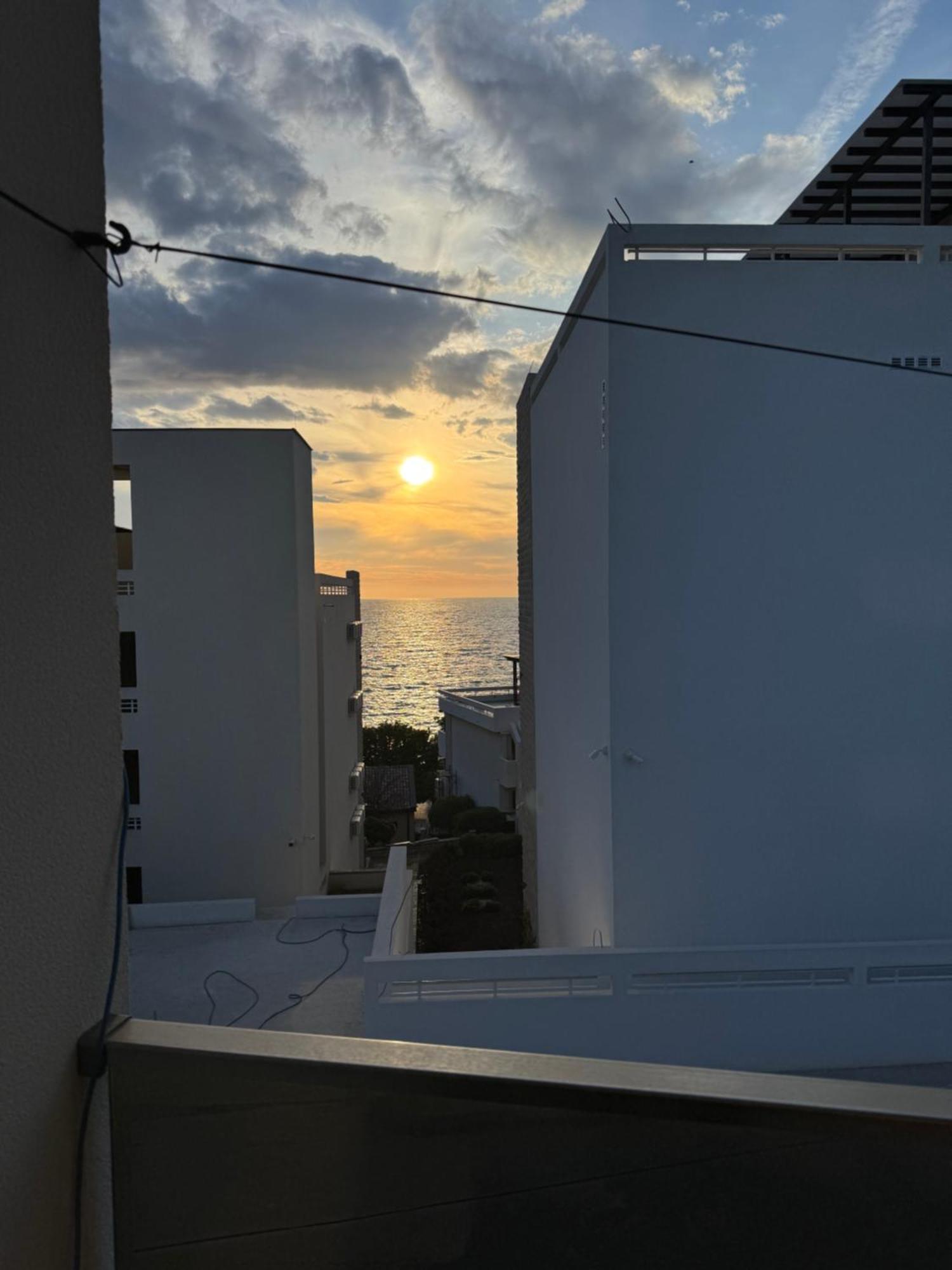 Harasta Lux Apartment Bar Exterior photo